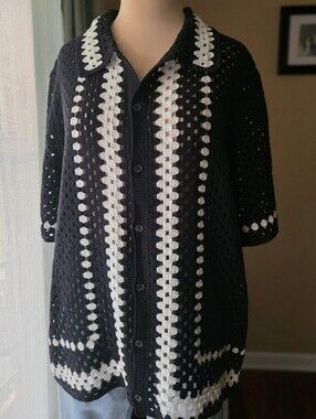 33 Degrees Men's Crochet Button Down Shirt Size M Black White Open Weave Camp